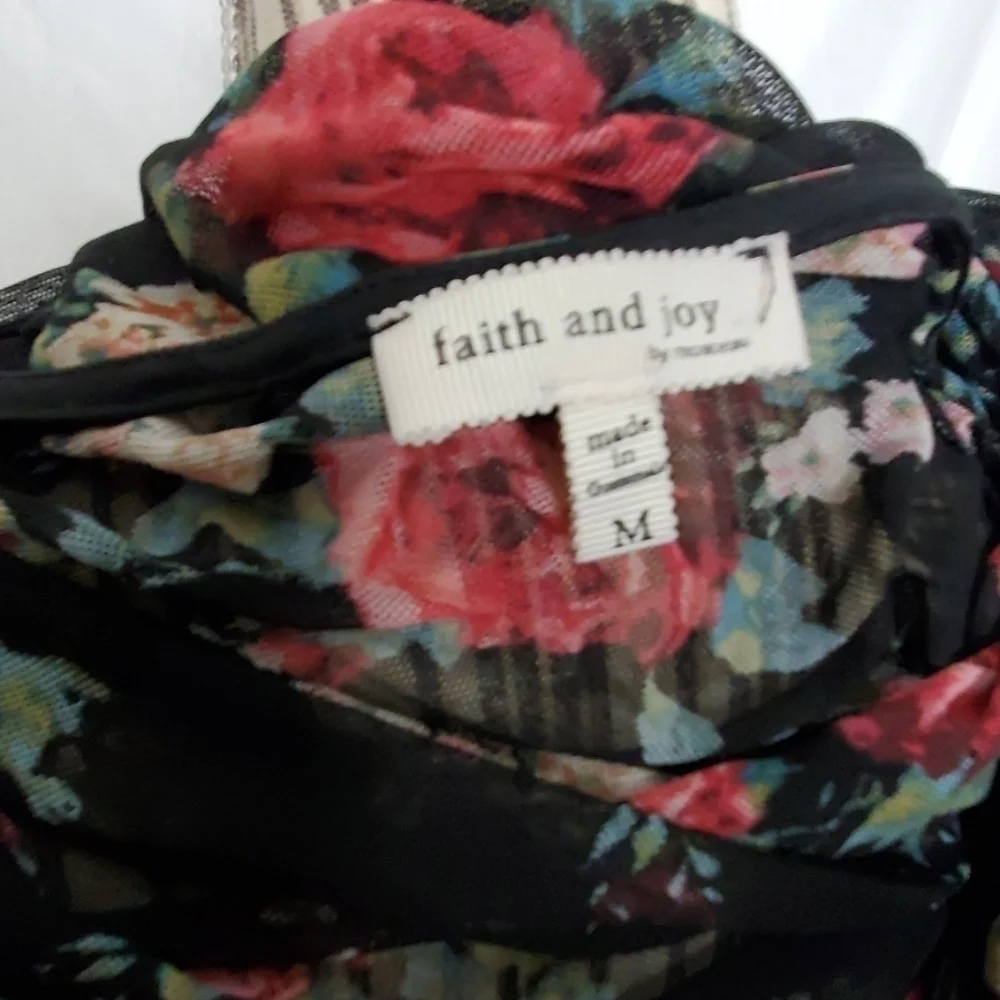 Faith and Joy floral with tank top attached - Picture 3 of 5